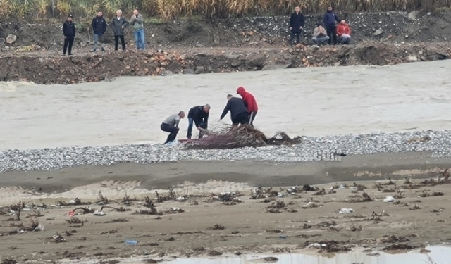 6-vjeçari gjendet i pajetë buzë lumit Shkumbin