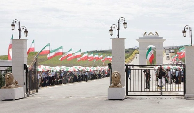 Konflikti Iran-Izrael, reagojnë muxhahedinët në Manëz: Populli iranian të rrëzojë Khamenein, mirëpresim armëpushimin