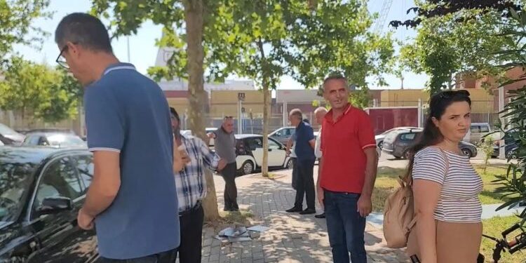 Dhjetra punonjës të hekurudhës shqiptare humbin vendin e punës: Na flakën në rrugë