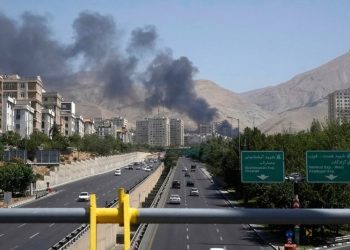 “Jeta juaj është në rrezik!” Izraeli paralajmëron banorët e lagjes më të pasur në Teheran: Largohuni, do sulmojmë!