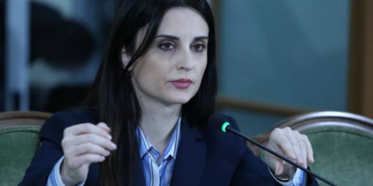 Fshehja e milionave – Skema me të cilën kryetarja e Bashkisë Durrës, Emiriana Sako po i shpëton SPAK-ut