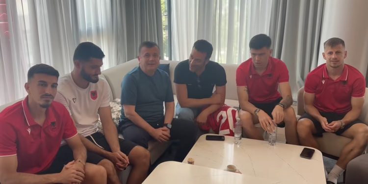 Taulant Balla mesazh për Kombëtaren para ndeshjes Shqipëri–Serbi: “Me za, me shpirt e zemër, sot, nesër e përherë!”