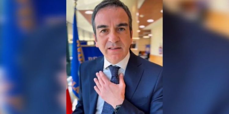 Itali/ Prokuroria vendos nën hetim 5 persona mes tyre Guvernatorin e Kalabrias dhe ortakun e tij me kompani në Shqipëri