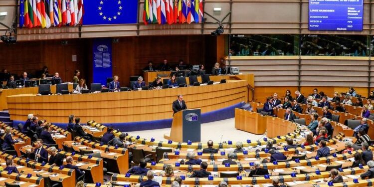 Parlamenti Europian “shuplakë” Ramës: Jemi të alarmuar për zgjedhjet, korrupsionin dhe ndërhyrjet në drejtësi