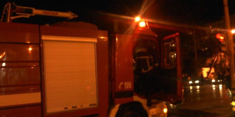Shkrumbohen 4 rulota në Tiranë