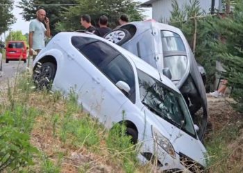 Makinat përplasen ‘kokë më kokë’ në Fier-Roskovec, 2 të plagosur rëndë