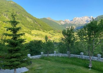 Lëpusha përtej kartolinave të Ramës: Një fshat që po braktiset në heshtje