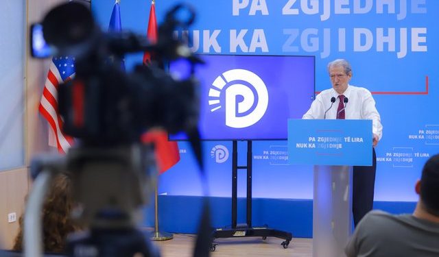 Berisha: Shkarkimi i drejtorëve në Vlorë, një akt tjetër i ‘kokave të turkut’