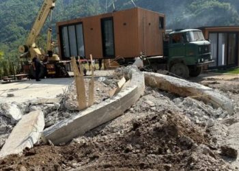 Molotov drejt fadromave të IKMT? Reagimi i Policisë Shkodër për ngjarjen në Theth