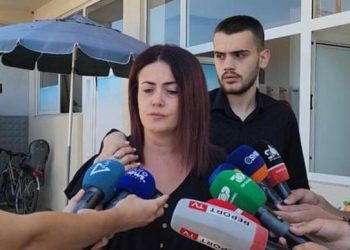 Lamtumirë Arben Anamali, gruaja mes dhimbjes: Nxori nga liqeni 7 turistë, hoqi dhe jelekun nga trupi i tij për ta