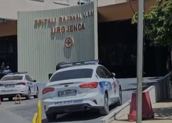 “Bëj rrobat gati të vish në fshat”/ Zbardhet debati me babain i 17-vjeçares që tentoi vetëvrasjen në Vlorë