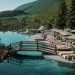 “Na përzunë me arrogancë”, qytetarja ‘demaskon’ Dajti Oaz Resort: Më kërkuan të fshij review-n negative