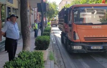 Vijon në Durrës aksioni për lirimin e hapësirave publike