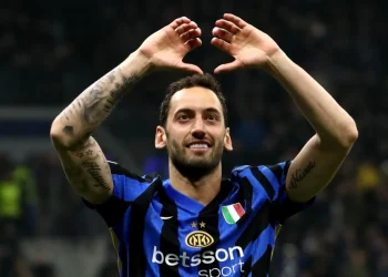 Inter, Galatasaray apo Fenerbahce? Hakan Calhanoglu i jep fund dilemave, agjenti i turkut konfirmon të ardhmen e mesfushorit