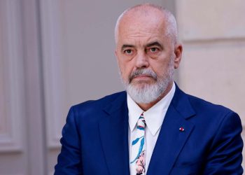 Vijon ‘vala’ e dorëheqjeve pas urdhrit të Ramës/ Largohen drejtorët në Sarandë, Lushnje, Vlorë dhe Vaun e Dejës