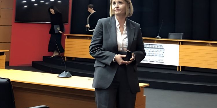 Shkarkohet nga detyra motra prokurore e Ermonela Felaj! Udhëtime me kriminelë dhe mijëra € të pajustifikuara
