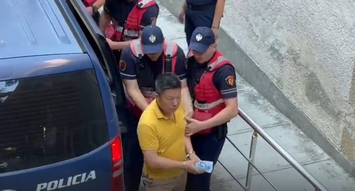 Skema mashtruese/ Dalin sot para gjykatës drejtuesit e kompanisë “Bankers”