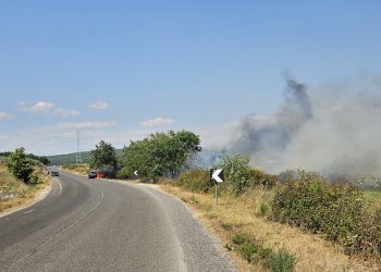 Digjet makina në Belsh–Kuçovë, shpëton pa lëndime një familje prej pesë personash