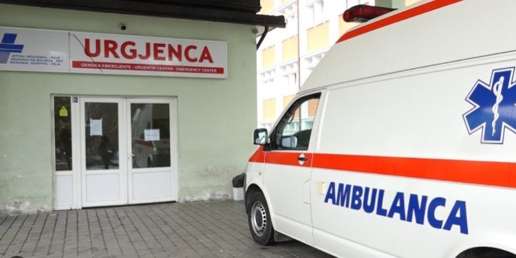 Aksident në Kosovë, raportohet për 1 viktimë dhe 4 të plagosur