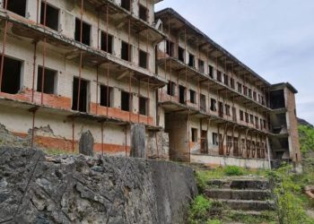 Ish-të burgosurit politikë në Shqipëri ende në pritje të dëmshpërblimit