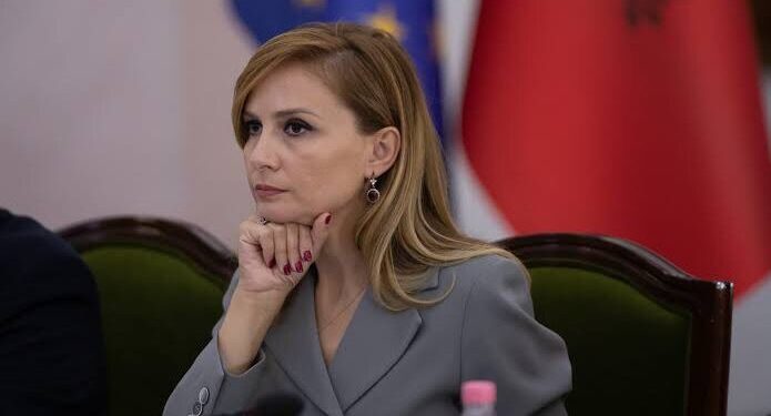 Tabaku: Paketa e Maleve është skemë e vjedhjes së pronave në Theth, qeveria po shpërndan pasuritë natyrore për klientët e saj