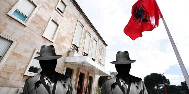 Emrat/ Dy ministra sherr në paradhomën e Ramës, Ulsi Manja shmang gjakderdhjen