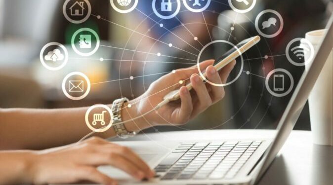 99% e të rinjve shqiptarë janë çdo ditë online, por ndër të fundit në Europë për aftësitë dixhitale