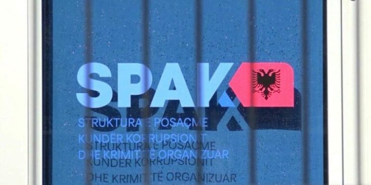 Trafikonin armë drejt Mbretërisë së Bashkuar, SPAK dërgon për gjykim grupin e strukturuar kriminal