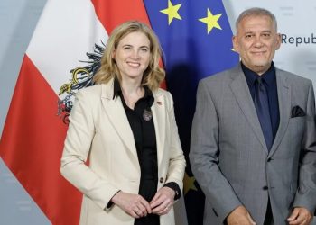 Skandal Diplomatik/ Ambasadori i Shqipërisë në Austri me master plagjiaturë dhe lidhje me shërbime sekrete
