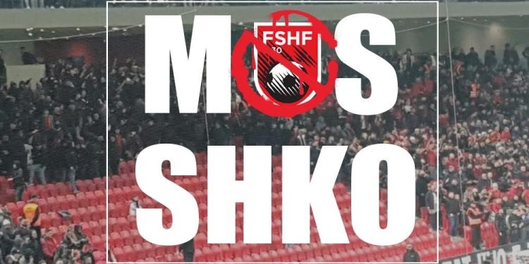Tifozat Kuq e Zi thirrje shqiptarëve: Mos shkoni në stadium, ta mbushin me VIP-a si me Serbinë kundër Letonisë