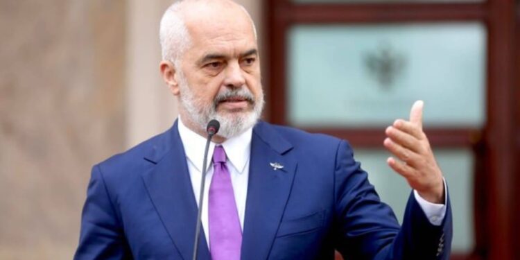 Rama ‘piketon’ një tjetër gjykatës: Çfarë hëngri kur çliroi tokën e xanun”