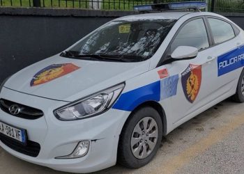 Kurbin/ 70-vjeçari përplaset me mjetin e turistëve, tre të plagosur