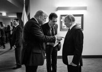 Ambasada e SHBA në Tiranë ndan mesazhet e Trump pas Samitit me Putin: Qëllimi është gjithmonë paqja