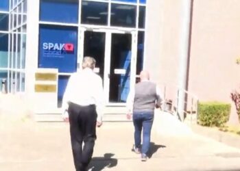 Në zbatim të masës “detyrim paraqitje”, Berisha paraqitet në SPAK