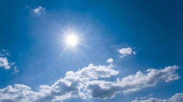 E enjte me diell, temperaturat arrijnë në 38°C