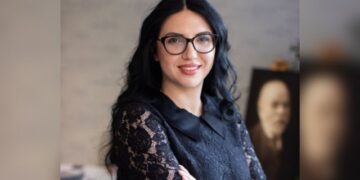 Adelajda Roka, drejtoresha e Ramës, 5 leje për kulla klanit Çela-Çopja, ka shtëpi në resortin e sekuestruar