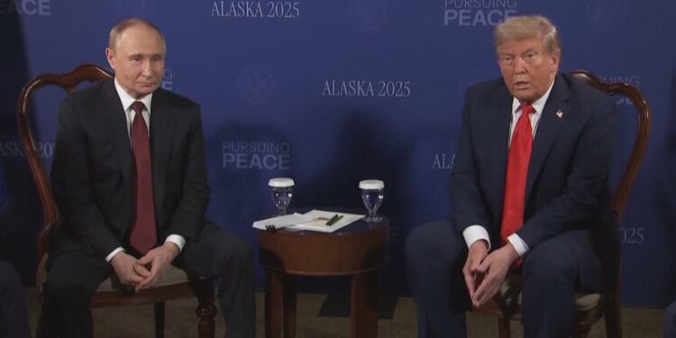 Zbardhet çfarë i kërkoi Putini – Trumpit, Zelenski vendos të hënën nëse do t’i falë territoret e pushtuara