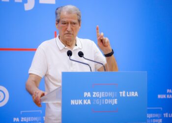 Berisha denoncon “turizmin e tritolit”: Rama, shkaktar për shpërthimet në Orikum dhe shkatërrimin e Thethit