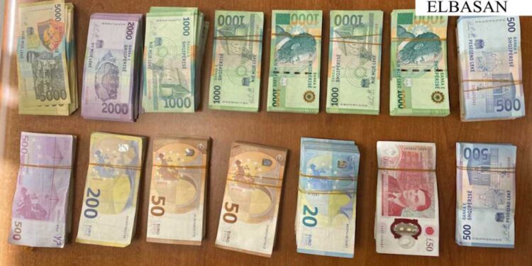 Sekuestrohen 6.1 milionë lekë nga tre Exchange në Elbasan, nën hetim administratorët