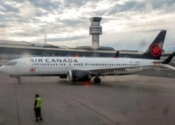 Air Canada anulon fluturimet, shkak greva e ekuipazhit ajror