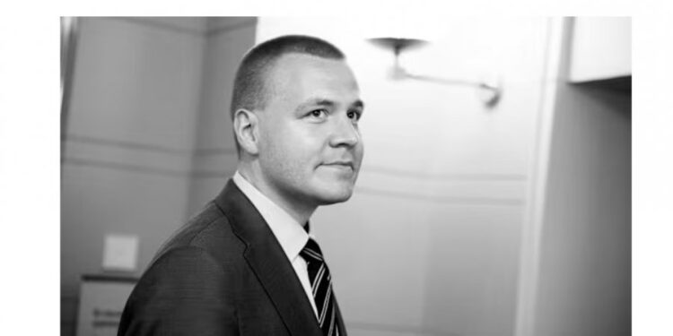 Mandati i tij i parë, kush ishte deputeti i cili kreu vetëvrasje sot?