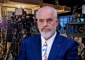 Raporti i DASH “nxin” qeverinë: Rama lidhje me pronarët e mediave për të ndikuar në raportim