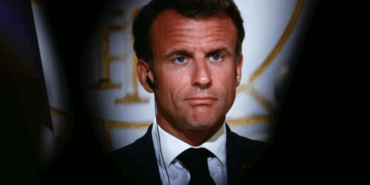 Macron: Nëse Putini shmang takimin me Zelenskyn, Trump duhet të përgjigjet