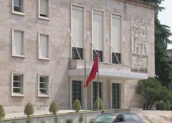 Drafti/ Propozohet organizimi i ri, institucionet e varësisë do bashkohen me agjencitë autonome