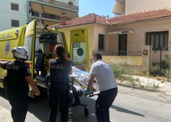“Pashë babin duke v*arë mamin me th*kë”, DETAJE nga kr*mi në familjen shqipare në Greqi
