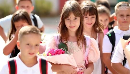 Viti i ri shkollor në Qarkun Berat nis me 470 nxënës më pak! Mësim me turne në dy shkolla