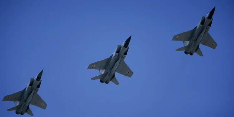 Shkeli hapësirën ajrore të Estonisë, Rusia: Fluturimi, në përputhje me rregullat ndërkombëtare. NATO mbledh Këshillin javën e ardhshme