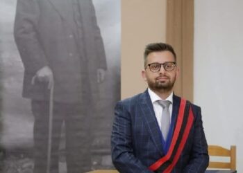 SPAK merr të pandehur kryebashkiakun e Kolonjës, Erion Isai
