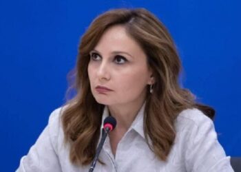 Tabaku për vitin e ri shkollor: Mungesa e kushteve dhe barrat financiare rëndojnë mbi prindërit