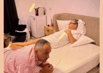 Burg me ‘pesë yje’, Berisha nxjerr foton e Vangjush Dakos nga qelia